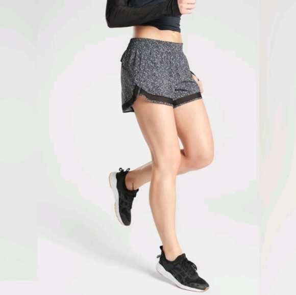 ATHLETA printed mesh racer run short 4" Sz S - Picture 1 of 7
